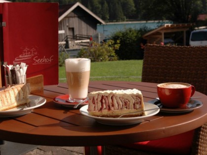 Фото: G&amp;auml;stehaus und Caf&amp;eacute; SEEHOF